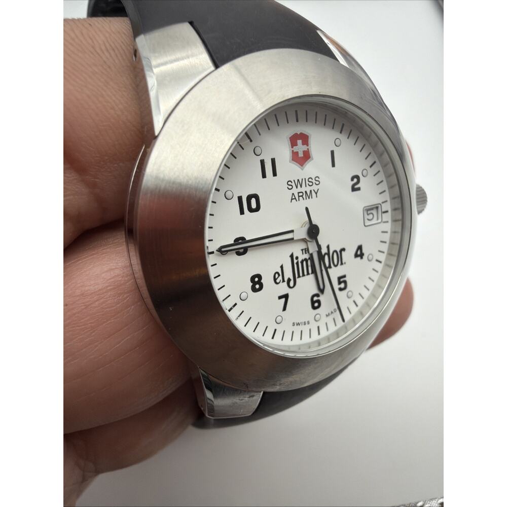 Men's 38mm Silver Tone Victrinox Swiss Made Swiss Army Watch Tequila El Jimador View 2